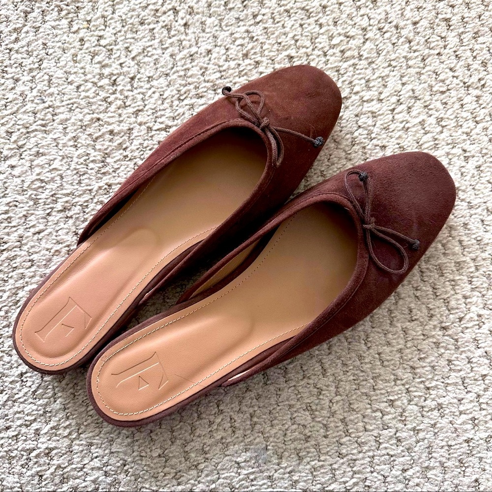 Flattered malva mules in brown suede